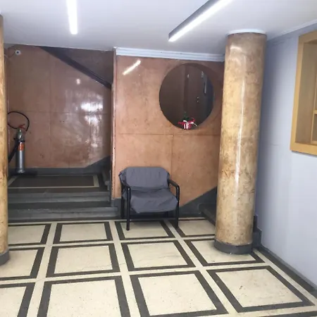 Rooftop Oscar בית הארחה 2*